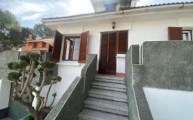 Chalet Cerca A La Playa Con Jardin Y Barbacoa
